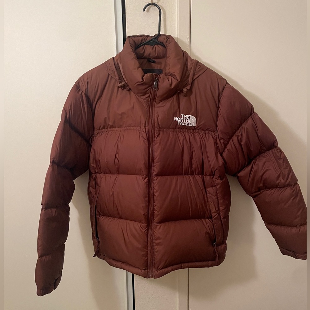 Women’s 1996 Retro Nuptse Jacket in Dark Oak (stowable hood)